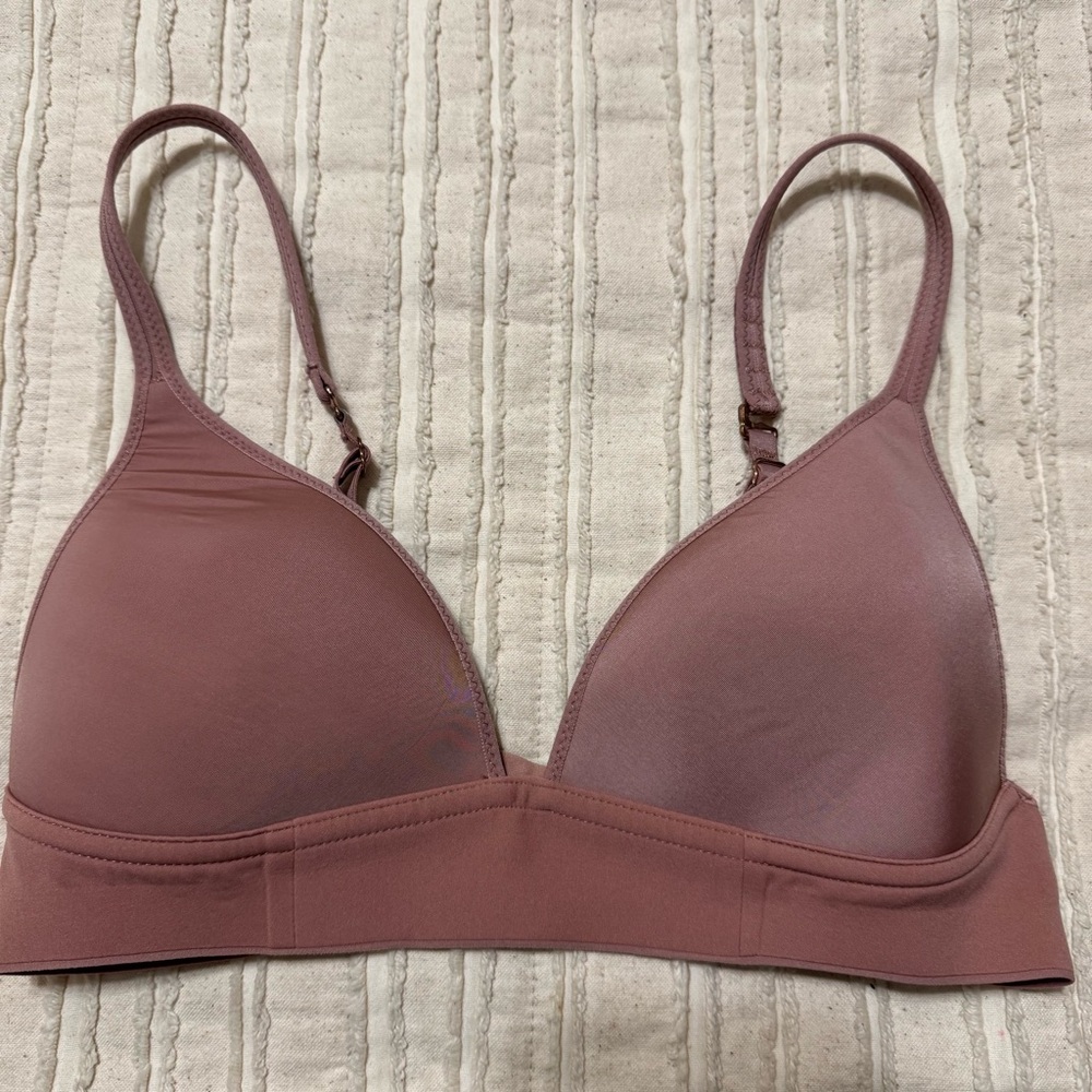 Aerie Real Me Full Coverage Wireless Bra Dusty Rose